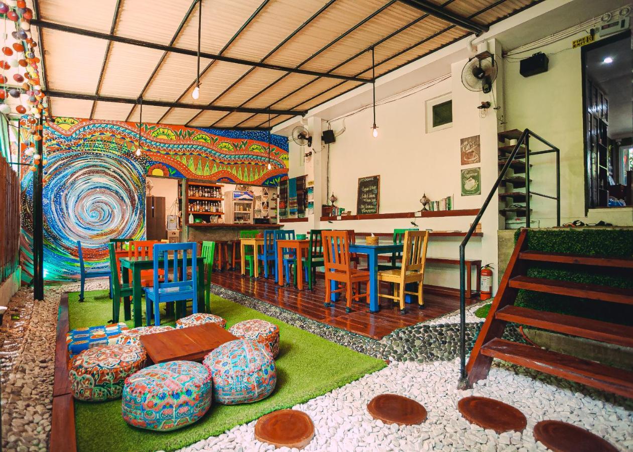 Okeanos Hotel Moalboal Extérieur photo