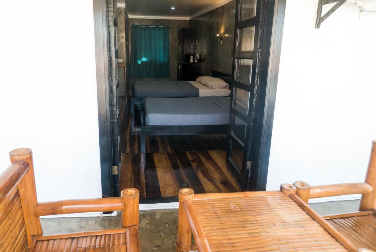 Okeanos Hotel Moalboal Extérieur photo